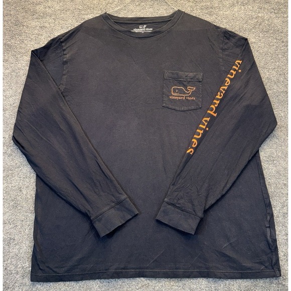 Vineyard Vines Other - Vineyard Vines Men's XL Navy Long Sleeve Pocket T-Shirt Whale Logo Graphic